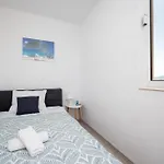 Family Friendly House With A Parking Space Sukosan, Zadar - 6123 別荘