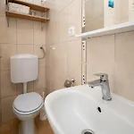 Family Friendly House With A Parking Space Sukosan, Zadar - 6123